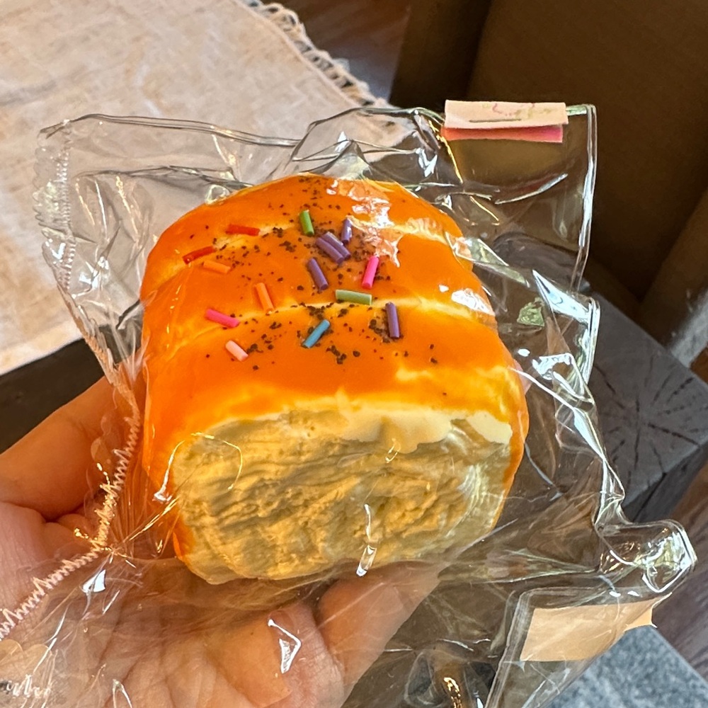 Taba Squishy loaf bread